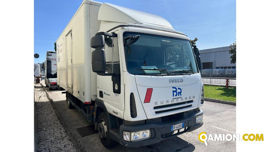 Iveco Mod. IVECO Vers. IVECO | Leggero Cabinato > 35 q.li Furgonato con sponda | INDUSTRIAL CARS S.P.A