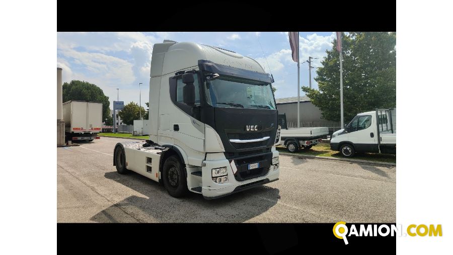 Iveco Mod. IVECO Vers. IVECO | Trattore Trattore | INDUSTRIAL CARS S.P.A