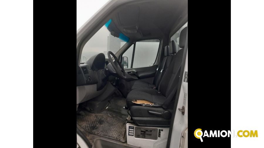 Mercedes Mod. MERCEDES V.I. Vers. MERCEDES V.I. | Leggero Cabinato <= 35 q.li Cassone fisso | INDUSTRIAL CARS S.P.A