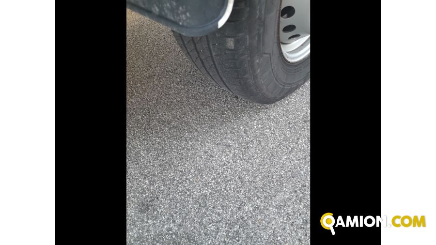 Iveco Mod. IVECO Vers. IVECO | Leggero Cabinato <= 35 q.li Cassone fisso con centina | INDUSTRIAL CARS S.P.A