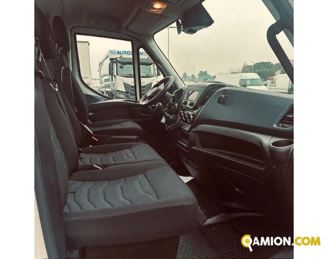 Iveco Mod. IVECO Vers. IVECO | Leggero Cabinato <= 35 q.li | INDUSTRIAL CARS S.P.A