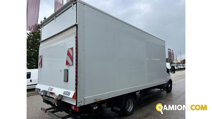 Iveco Mod. IVECO Vers. IVECO | Leggero Cabinato <= 35 q.li Furgonato con sponda | INDUSTRIAL CARS S.P.A