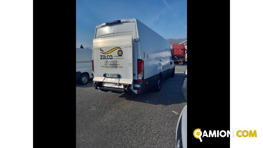 Iveco Mod. IVECO Vers. IVECO | Leggero Furgone <= 35 q.li Furgone di serie / Van | INDUSTRIAL CARS S.P.A
