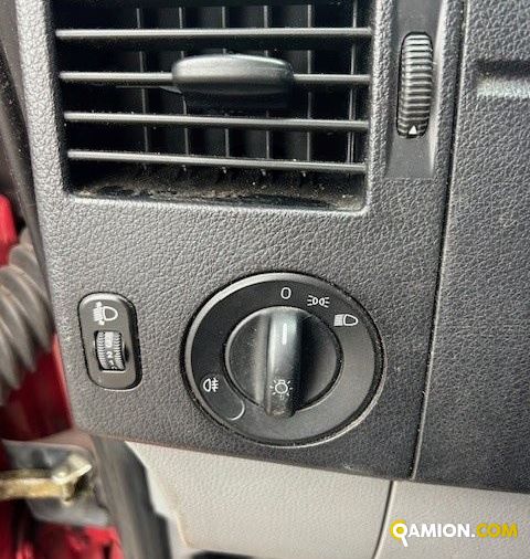 Volkswagen Mod. VOLKSWAGEN Vers. VOLKSWAGEN | Leggero Cabinato <= 35 q.li Furgonato | INDUSTRIAL CARS S.P.A