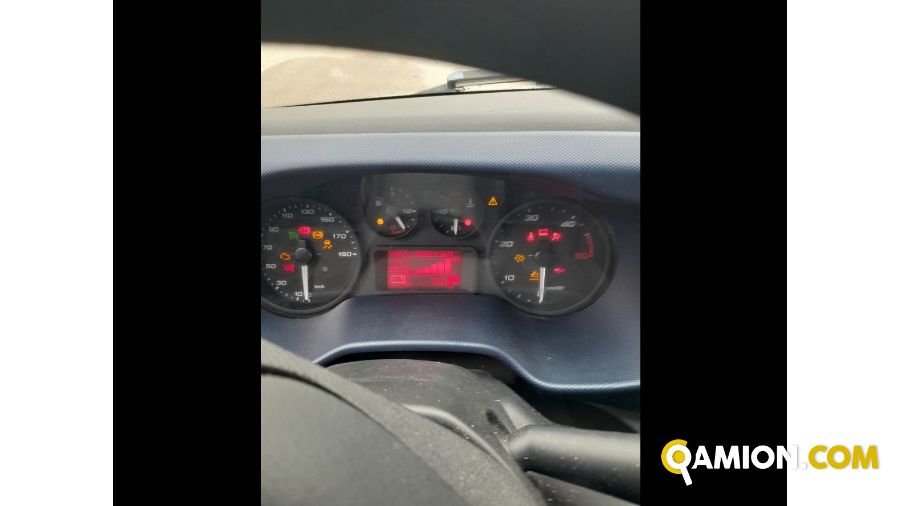 Iveco Mod. IVECO Vers. IVECO | Leggero Cabinato <= 35 q.li Furgonato | INDUSTRIAL CARS S.P.A