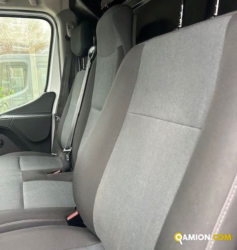 Renault Mod. RENAULT Vers. RENAULT | Leggero Furgone <= 35 q.li Furgone di serie / Van | INDUSTRIAL CARS S.P.A