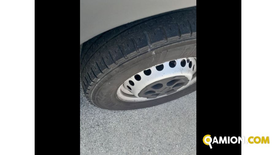 Iveco Mod. IVECO Vers. IVECO | Leggero Cabinato <= 35 q.li Telaio | INDUSTRIAL CARS S.P.A