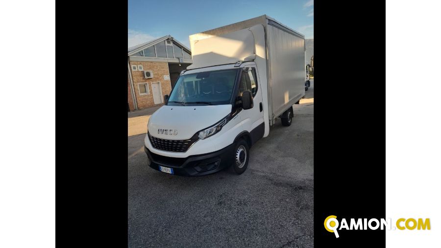 Iveco Mod. IVECO Vers. IVECO | Leggero Cabinato <= 35 q.li Cassone fisso con centina | INDUSTRIAL CARS S.P.A