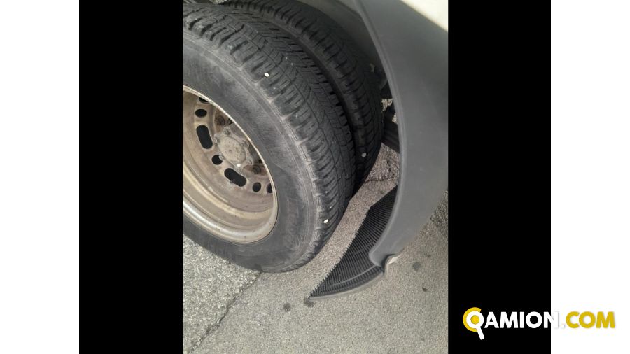 Mercedes Mod. MERCEDES V.I. Vers. MERCEDES V.I. | Leggero Cabinato <= 35 q.li Cassone fisso | INDUSTRIAL CARS S.P.A