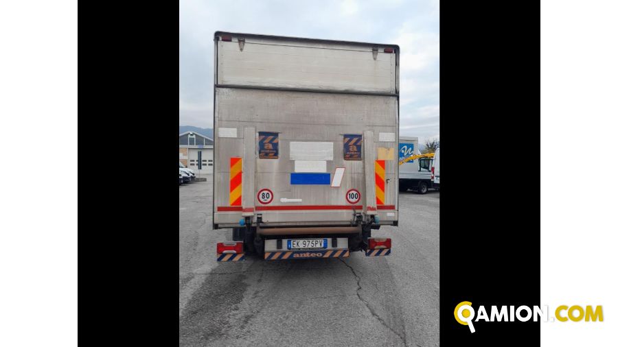 Iveco Mod. IVECO Vers. IVECO | Leggero Cabinato <= 35 q.li Furgonato con sponda | INDUSTRIAL CARS S.P.A
