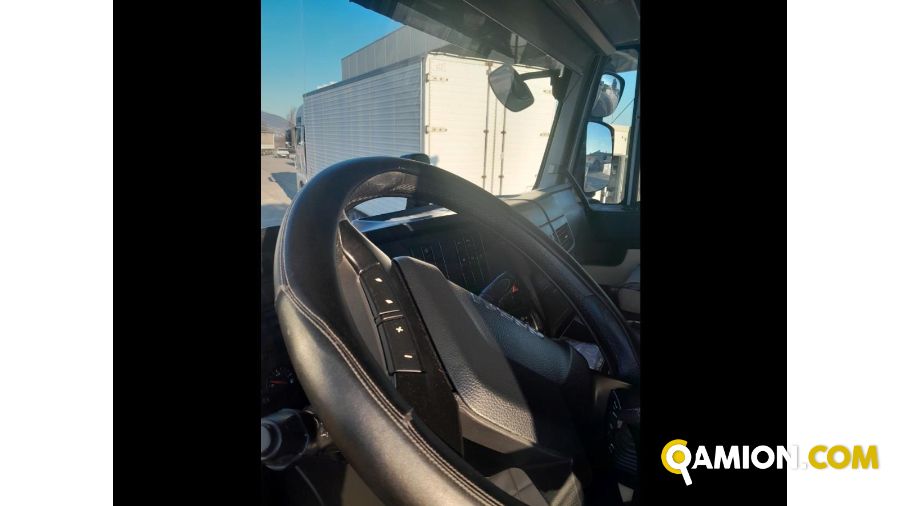 Iveco Mod. IVECO Vers. IVECO | Motrice Cassone fisso | INDUSTRIAL CARS S.P.A