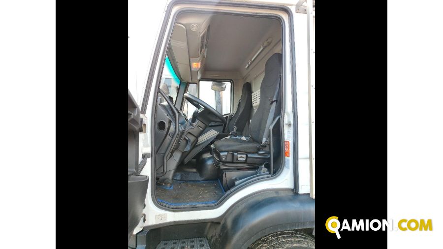 Iveco Mod. IVECO Vers. IVECO | Leggero Cabinato > 35 q.li Isotermico con gruppo frigo e sponda | INDUSTRIAL CARS S.P.A