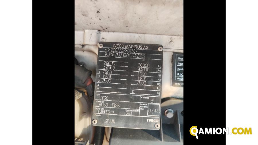 Iveco Mod. IVECO Vers. IVECO | Motrice Isotermico con gruppo frigo e sponda | INDUSTRIAL CARS S.P.A