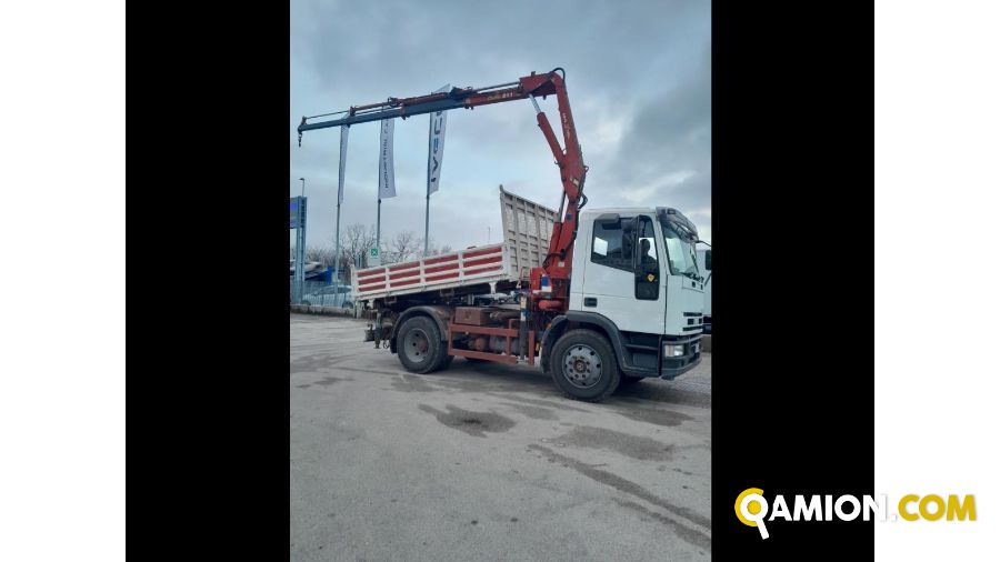 Iveco Mod. IVECO Vers. IVECO | Leggero Cabinato > 35 q.li Cassone Ribaltabile con gru | INDUSTRIAL CARS S.P.A
