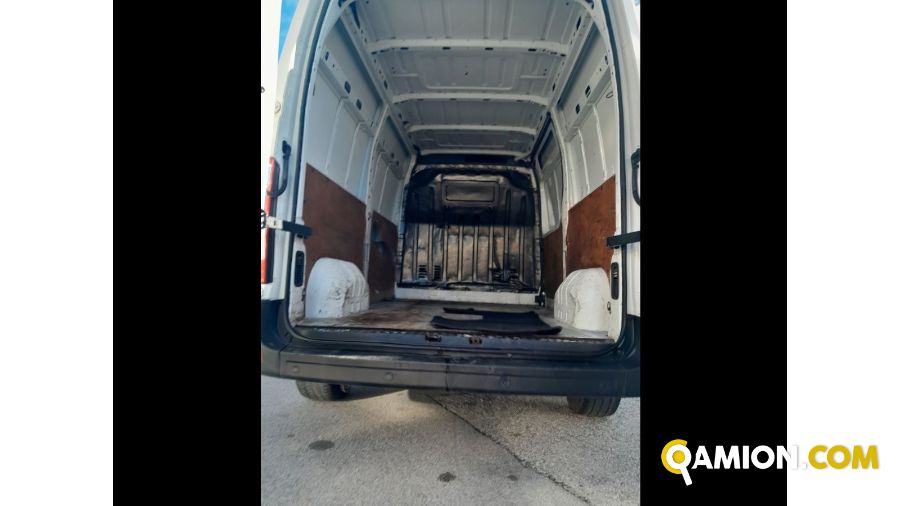 RENAULT V.I. Vers. RENAULT V.I. | Leggero Furgone <= 35 q.li Furgone di serie / Van | INDUSTRIAL CARS S.P.A