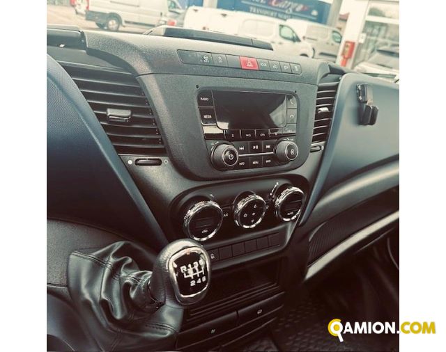 Iveco Mod. IVECO Vers. IVECO | Leggero Cabinato <= 35 q.li | INDUSTRIAL CARS S.P.A