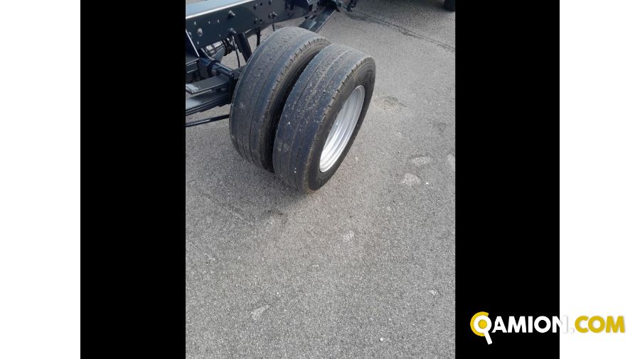 Iveco Mod. IVECO Vers. IVECO | Leggero Cabinato <= 35 q.li Telaio | INDUSTRIAL CARS S.P.A