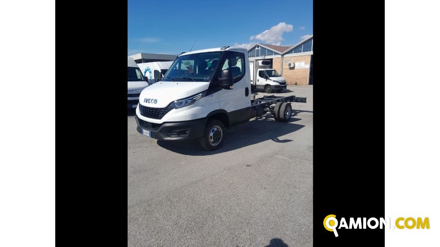 Iveco Mod. IVECO Vers. IVECO | Leggero Cabinato <= 35 q.li Telaio | INDUSTRIAL CARS S.P.A