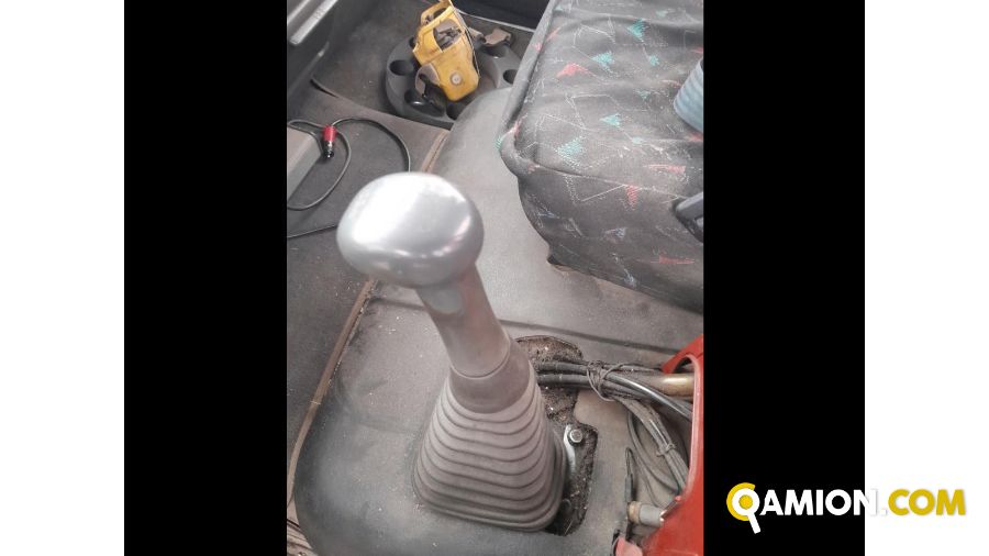 Iveco Mod. IVECO Vers. IVECO | Leggero Cabinato > 35 q.li Cassone Ribaltabile con gru | INDUSTRIAL CARS S.P.A