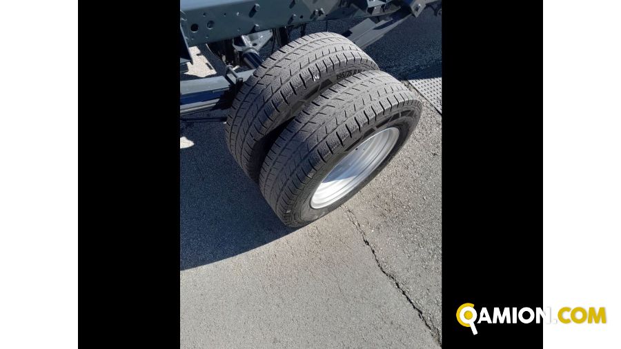 Iveco Mod. IVECO Vers. IVECO | Leggero Cabinato <= 35 q.li Telaio | INDUSTRIAL CARS S.P.A