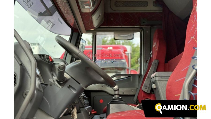 Iveco Stralis 350 2 Assi Q 180 Stralis 350 2 Assi Q 180 | EUROCAR2002 S.R.L.