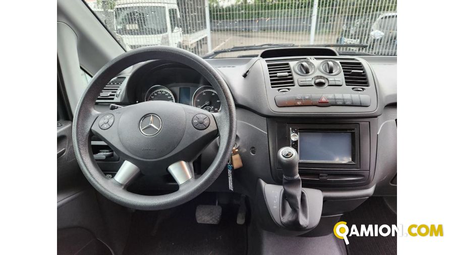 Mercedes 5 posti autocarro | Altro Altro