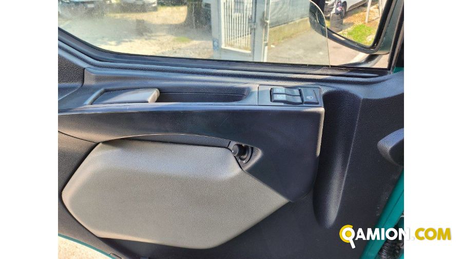 Renault MIDLUM - GRU e RIBALTABILE MIDLUM - GRU e RIBALTABILE | Altro Cassone Ribaltabile