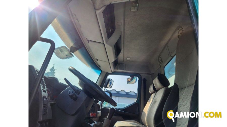 Renault MIDLUM - GRU e RIBALTABILE MIDLUM - GRU e RIBALTABILE | Altro Cassone Ribaltabile