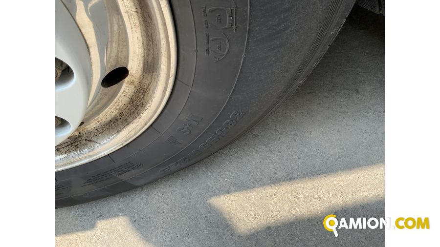 Iveco S-WAY AS440S48