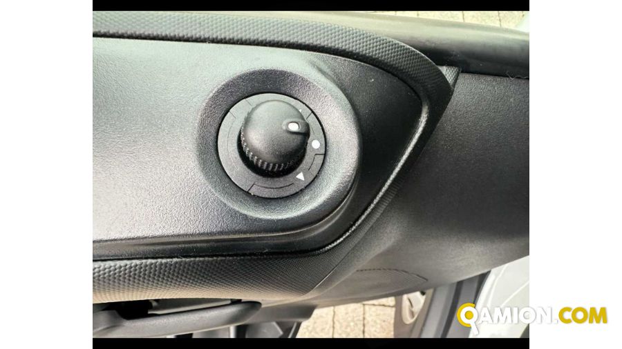 Iveco 35C16 H - FURGONE IN LEGA CON SPONDA CARICATRICE POSTERIORE 35C16 H - FURGONE IN LEGA CON SPONDA CARICATRICE POSTERIORE Altro | TENTORI