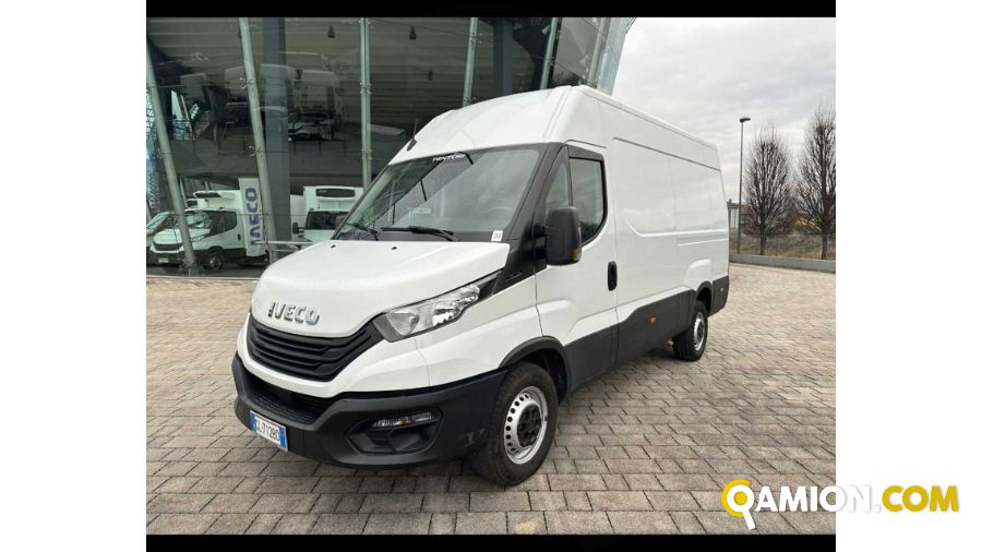 Iveco 35S12V - FURGONE DI SERIE 35S12V - FURGONE DI SERIE Altro | TENTORI