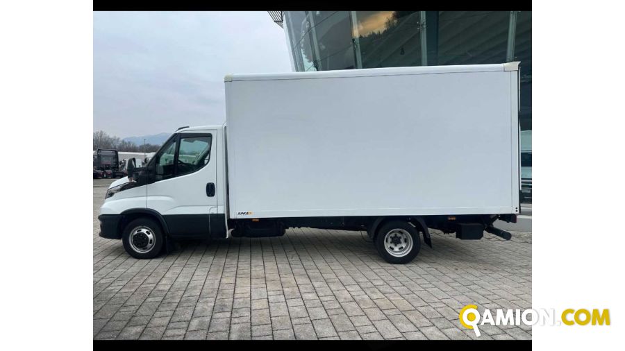 Iveco 35C16 H - FURGONE IN LEGA CON SPONDA CARICATRICE POSTERIORE 35C16 H - FURGONE IN LEGA CON SPONDA CARICATRICE POSTERIORE Altro | TENTORI