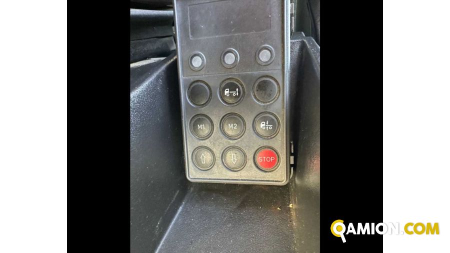 Iveco ML75E16/P - CASSONE CON GRU ML75E16/P - CASSONE CON GRU Altro | TENTORI