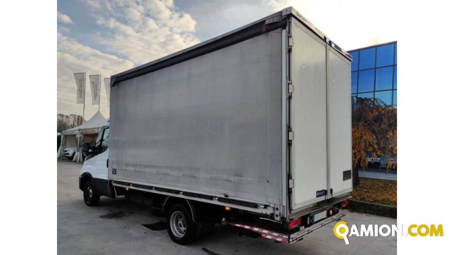 Iveco 35C163.0 CENTINATO CON SPONDA RETRATTILE 35C163.0 CENTINATO CON SPONDA RETRATTILE Altro | Milano Industrial S.P.A.