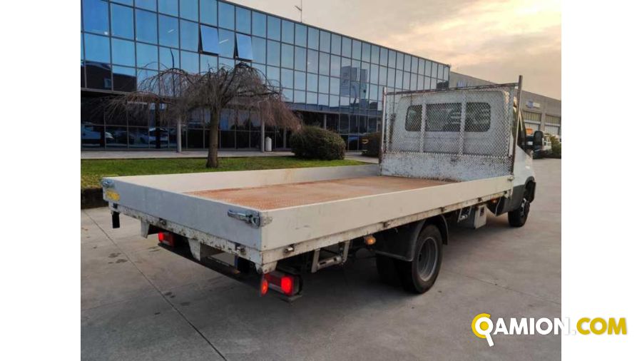 Iveco 35C12 CASSONE FISSO 35C12 CASSONE FISSO | Milano Industrial S.P.A.