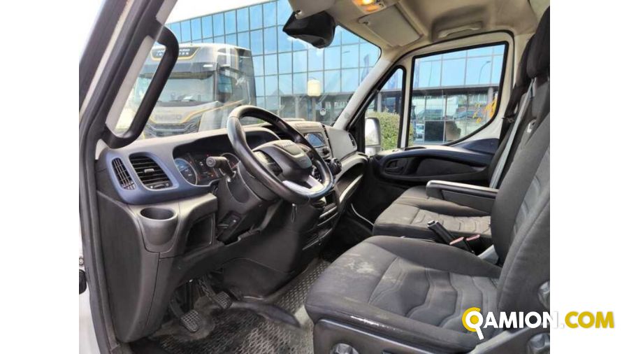 Iveco 35C163.0 CENTINATO CON SPONDA RETRATTILE 35C163.0 CENTINATO CON SPONDA RETRATTILE Altro | Milano Industrial S.P.A.