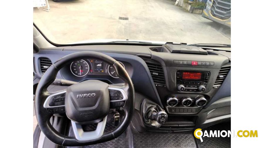 Iveco 35C163.0 CENTINATO CON SPONDA RETRATTILE 35C163.0 CENTINATO CON SPONDA RETRATTILE Altro | Milano Industrial S.P.A.