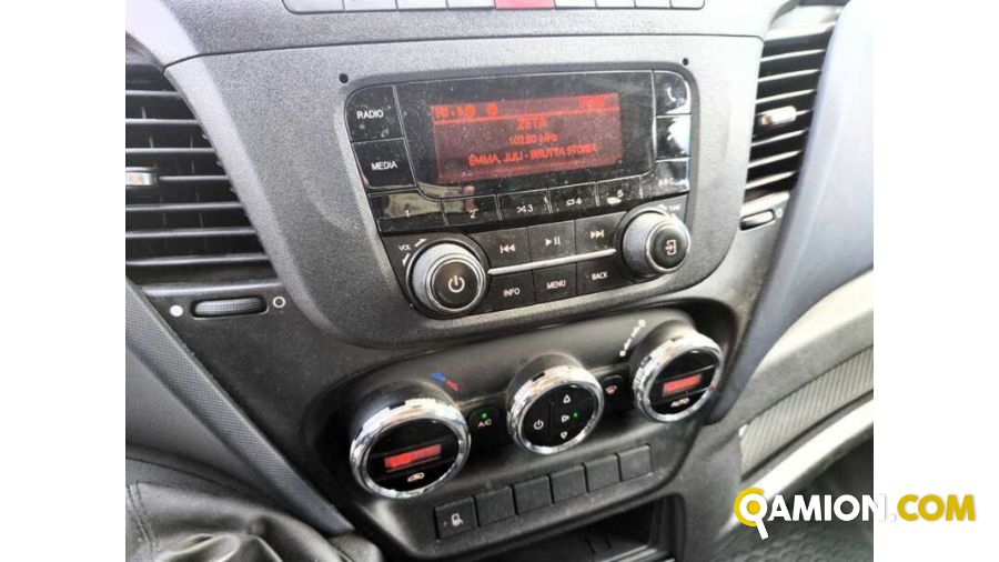 Iveco 35C163.0 CENTINATO CON SPONDA RETRATTILE 35C163.0 CENTINATO CON SPONDA RETRATTILE Altro | Milano Industrial S.P.A.