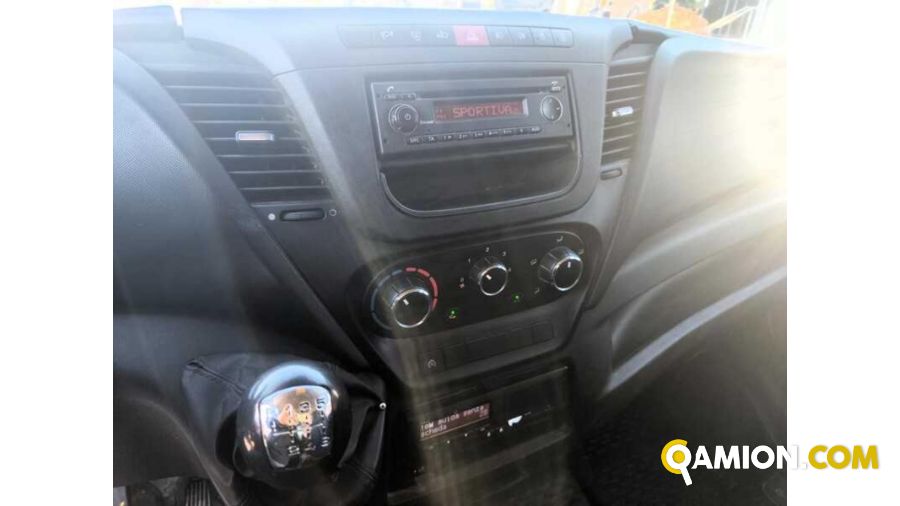 Iveco 50C18 CASSONE CON CENTINA REMOVIBILE | Milano Industrial S.P.A.