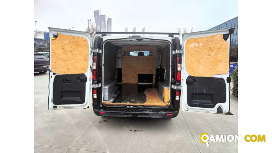 Renault TRAFIC T27 1.6 DCI 120CV L1H1 | Milano Industrial S.P.A.