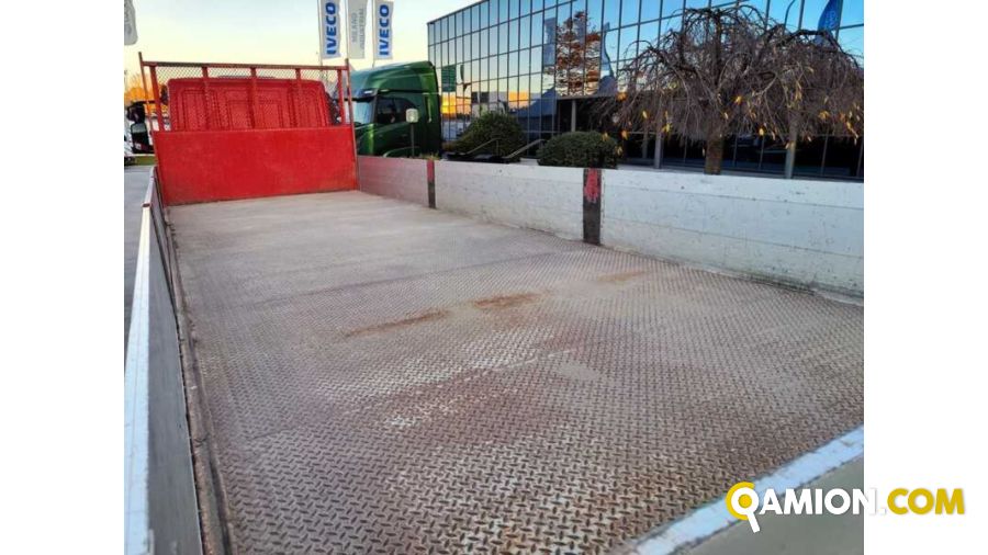 Iveco ML160E25/P CASSONE FISSO ML160E25/P CASSONE FISSO Altro | Milano Industrial S.P.A.