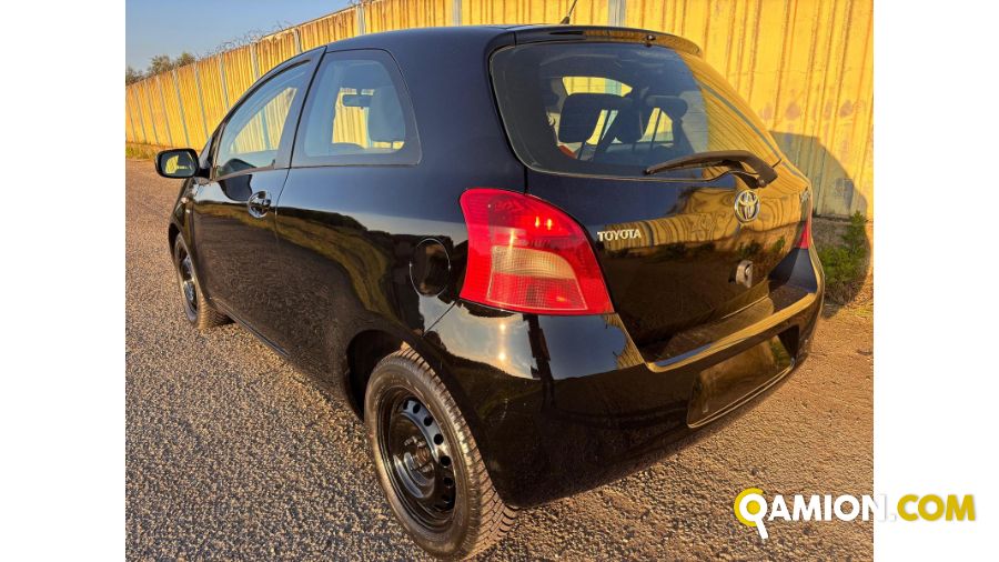 Toyota Yaris Yaris