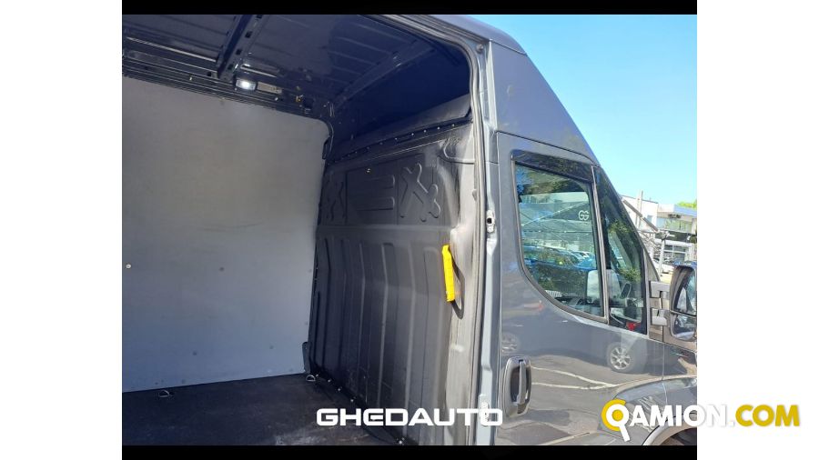 Iveco Daily V 35.21 HI-MATIC 2022 Daily 35 S21H3.0 A8 V H2 3520L HD | Leggeri <= 3,5 Altro | GHEDAUTO Veicoli Industriali S.r.l.