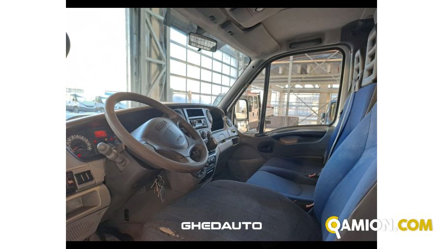 Iveco DAILY 65C18 CON RIBALTABILE TRILATERALE LENZI modello | Leggeri > 3,5 Altro | GHEDAUTO Veicoli Industriali S.r.l.