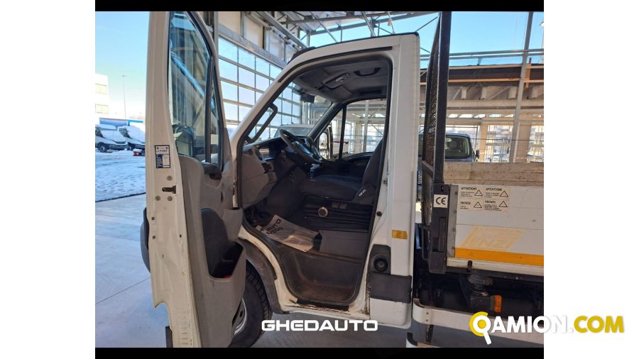 Iveco DAILY 65C18 CON RIBALTABILE TRILATERALE LENZI modello | Leggeri > 3,5 Altro | GHEDAUTO Veicoli Industriali S.r.l.