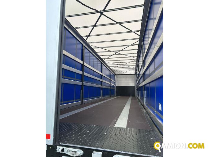 KOGEL Cargo Centinato alla Francese | Semirimorchio Centina | TOSCANDIA SPA