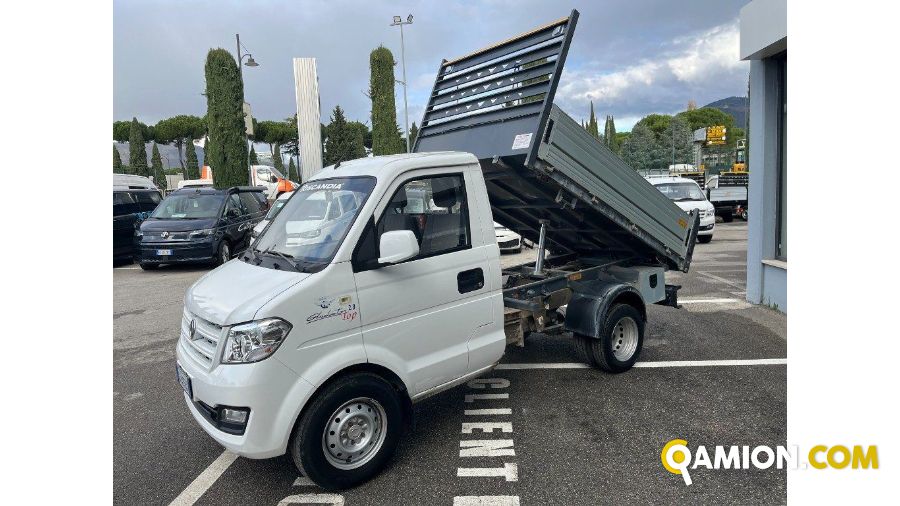 Giotti victoria Top  2.8 ribaltabile trilaterale Top  2.8 ribaltabile trilaterale | Autocarro fino 7.5t Cassone Ribaltabile | TOSCANDIA SPA