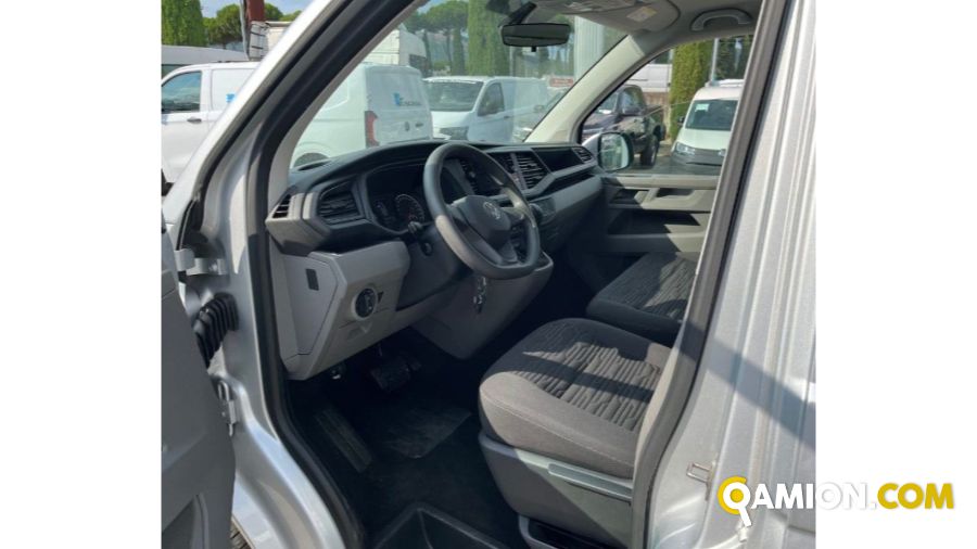 Volkswagen Caravelle  Comfort Line Caravelle  Comfort Line | Autocarro fino 7.5t Minibus | TOSCANDIA SPA