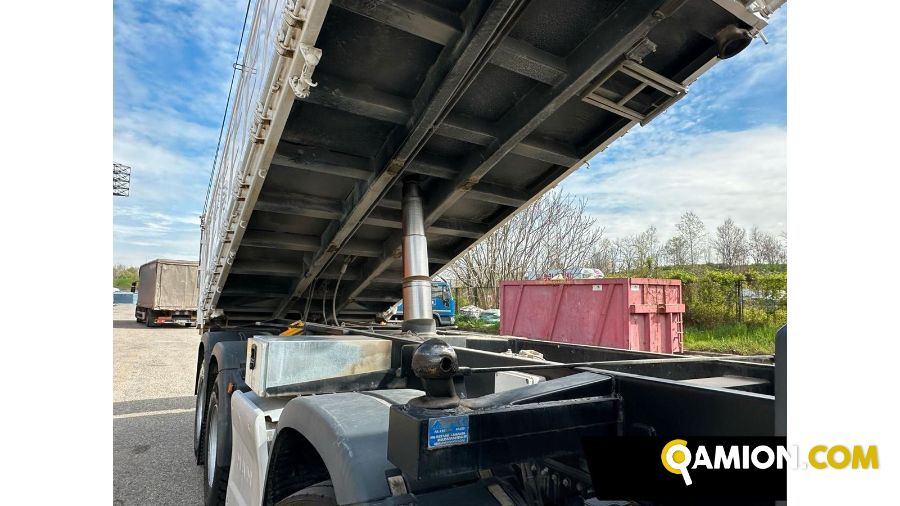 Man TGS 8x4 Ribaltabile trilaterale 2022 | USED TRUCK S.R.L.
