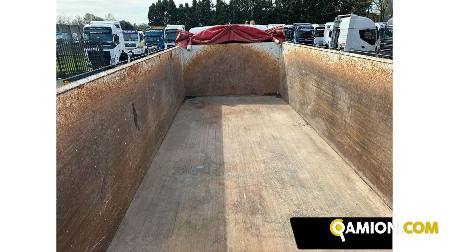 Man TGS 8x4 Ribaltabile trilaterale 2022 | USED TRUCK S.R.L.